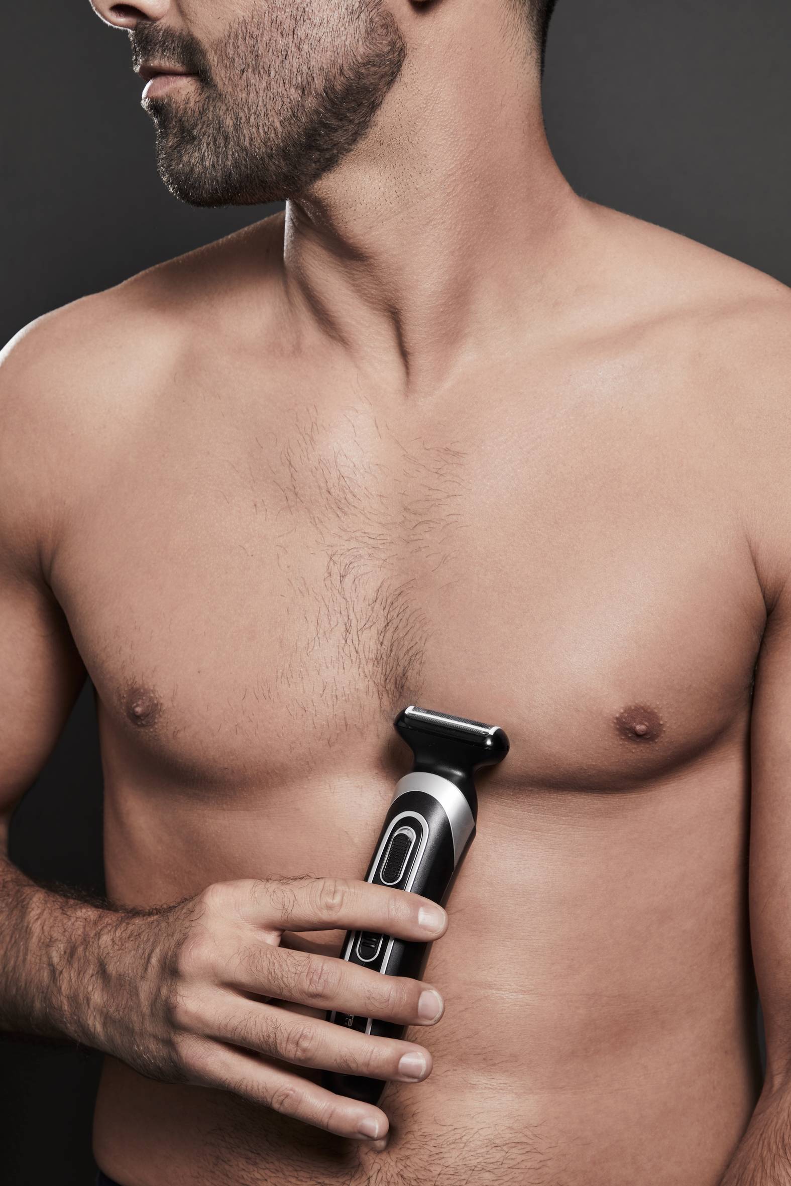 Trim & Style 13-en-1 Easy, Tondeuse multifonction, Lames Titanium, Étanche