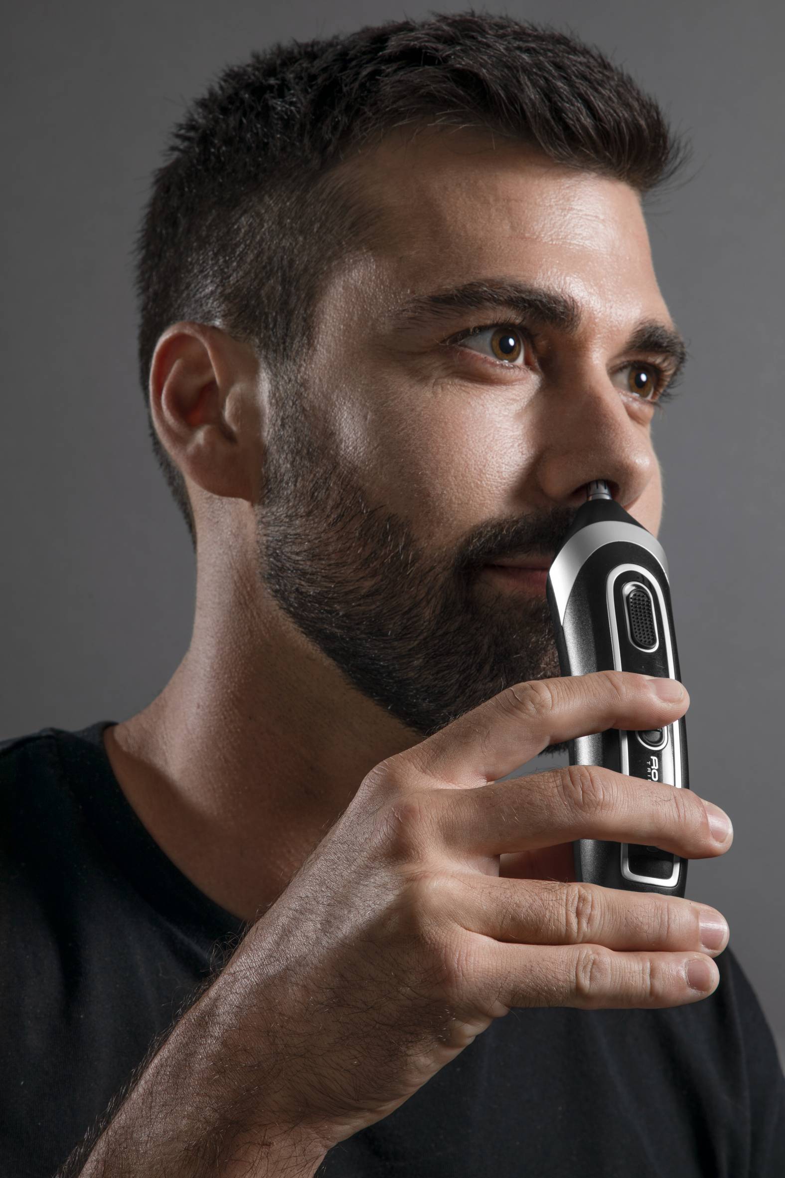 Trim & Style 13-en-1 Easy, Tondeuse multifonction, Lames Titanium, Étanche