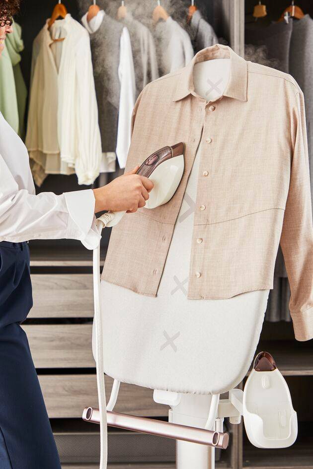 Medium-TFL_IXEO-VISION_QT1811_FULL-STEAMING-AND-VERTICAL-IRONING-tif.jpg