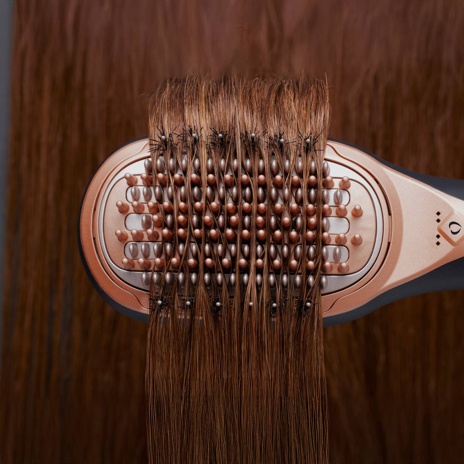 Large-CAL_CF9940_HAIR-THERAPIST_EDITO_1-1.jpg