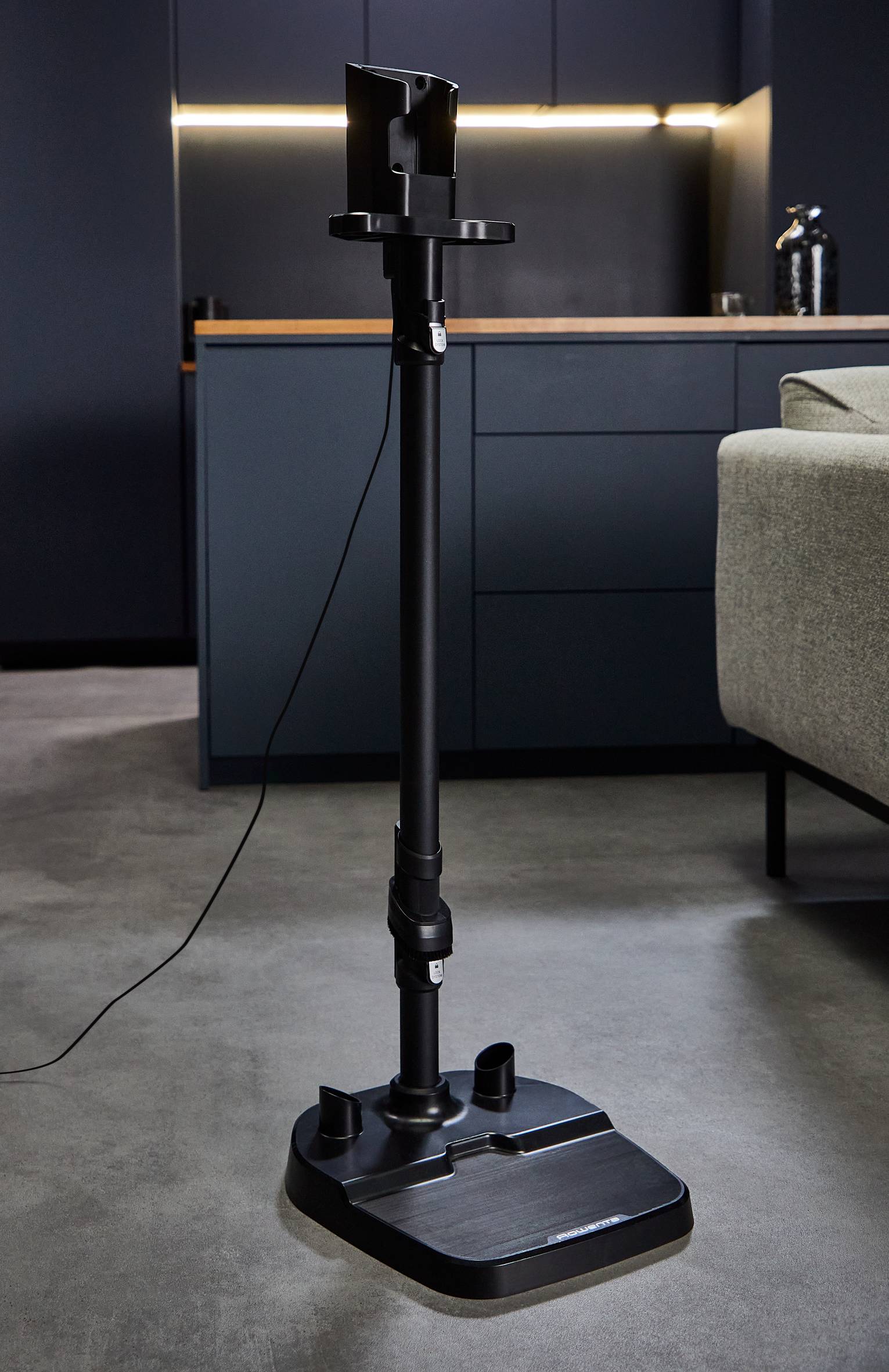 Station d'accueil et de charge pour le X-Force 11.60 et 12.60 et ses accessoires ZR905002