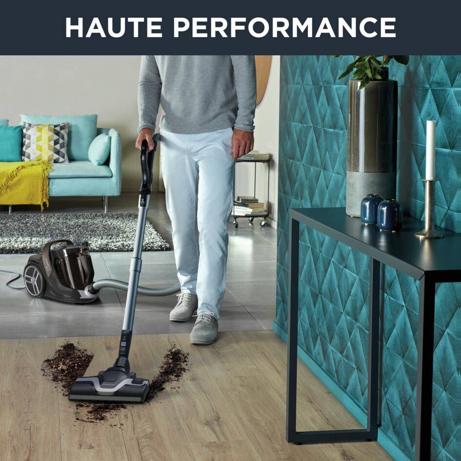 Silence Force Cyclonic, Aspirateur traineau sans sac, puissant 550W, 67db(A), animaux