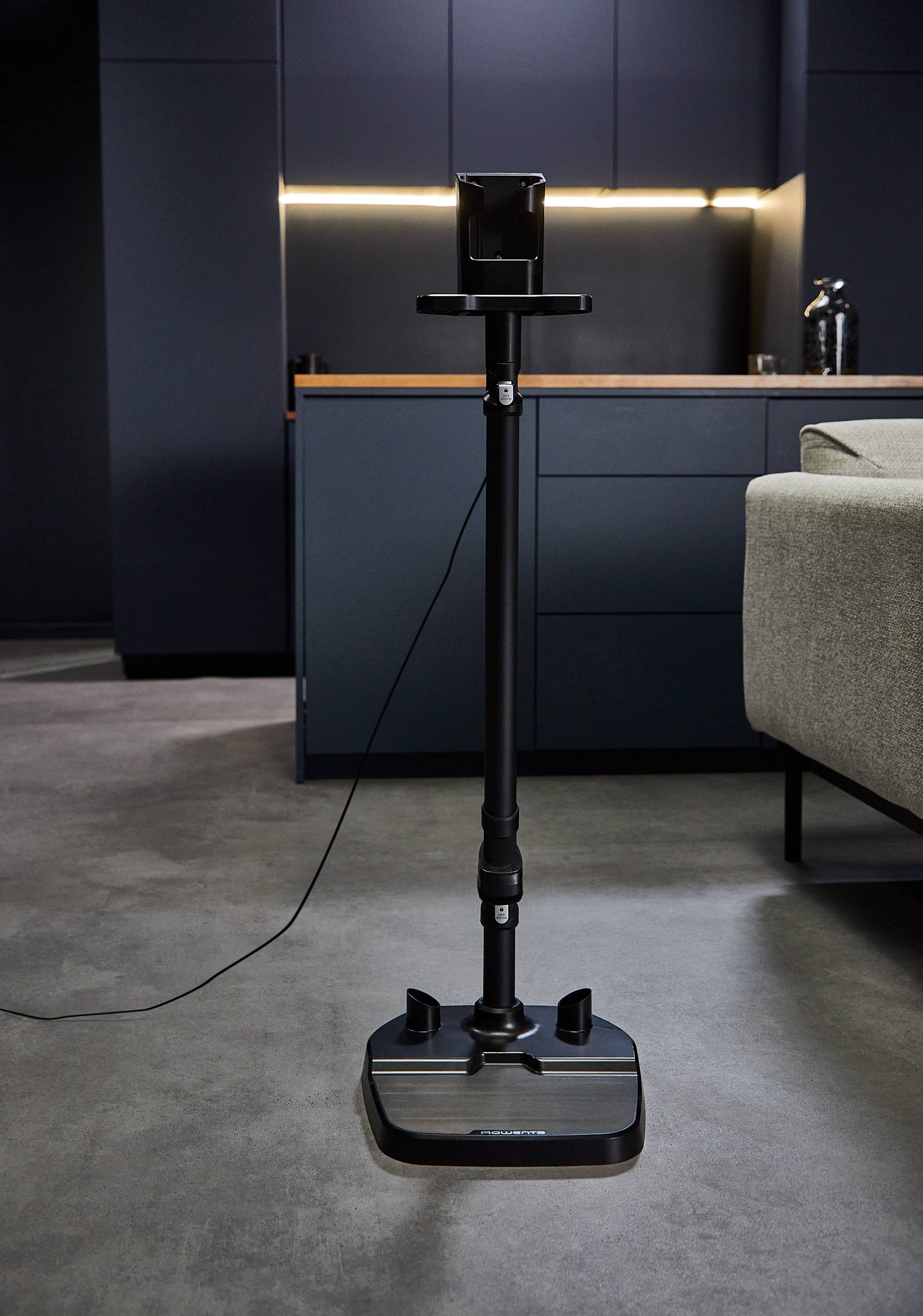 Station d'accueil et de charge pour le X-Force 11.60 et 12.60 et ses accessoires ZR905002