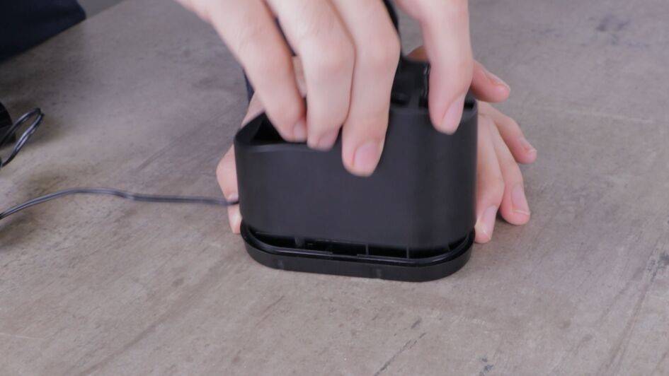 Tutoriel Changer filtre moteur - étape 7, remettre batterie